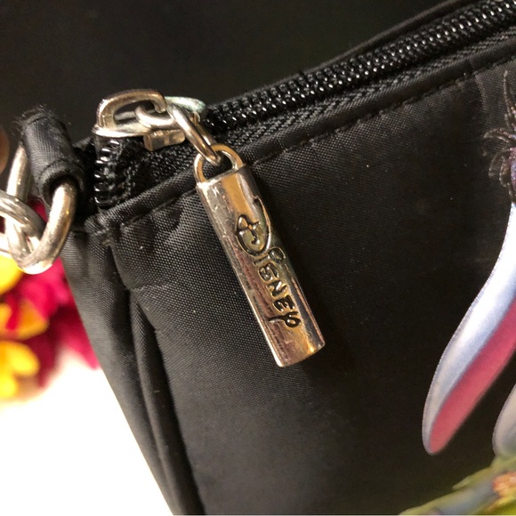 Disney Authentic Beautiful Eeyore Small Black 3-1 Wristlet, Shoulder & Handbag - Picture 4 of 13
